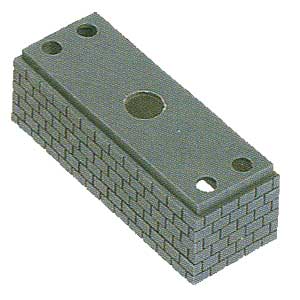 Bridge pillar height 15/16" (23.8mm)<br /><a href='images/pictures/Tillig/07170.jpg' target='_blank'>Full size image</a>